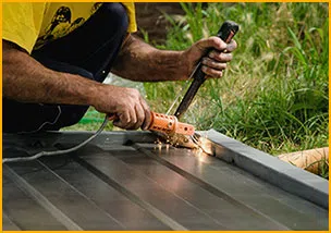 Global Garage Door Service Central Islip, NY 631-591-6023 - emergency-services-gdr-07m